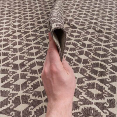 Natural chocolate kilim